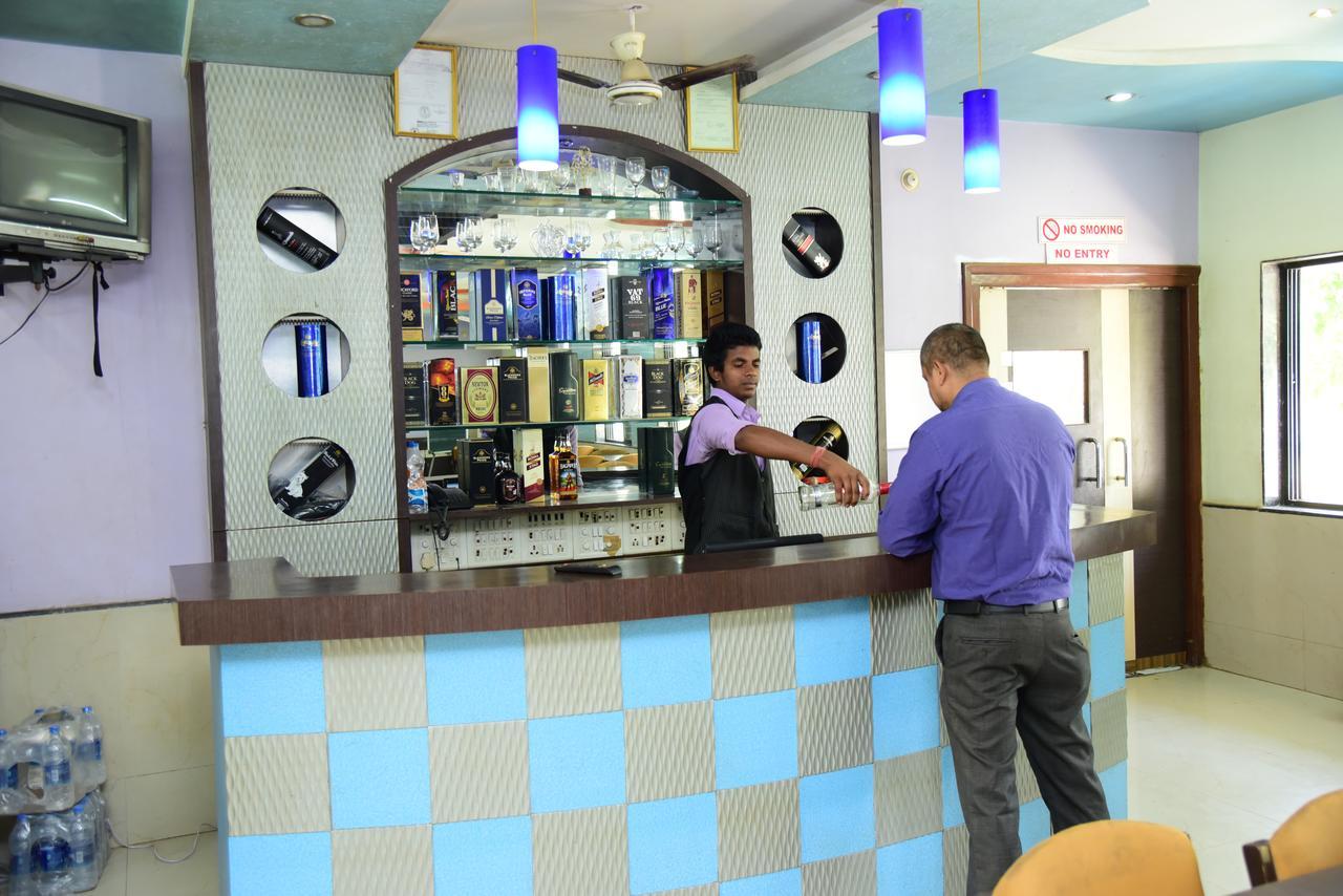 River Touch Resort Silvassa Luaran gambar